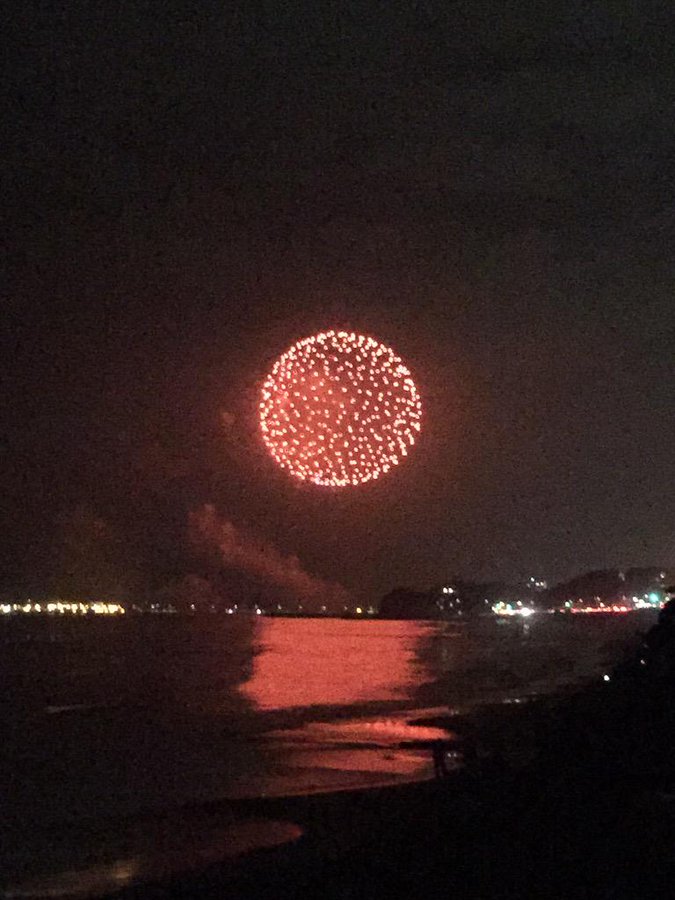 江ノ島花火大会21が見える穴場場所まとめ コロナでもlive配信などで安心して見る方法 旅する亜人ちゃん