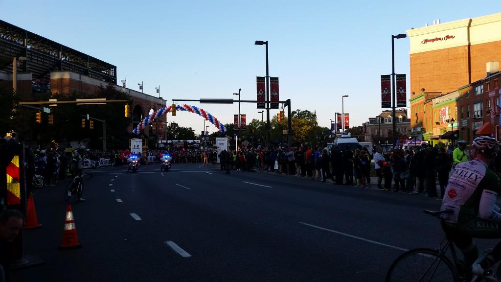 wbaltv11's tweet image. Go runners go!!! #BaltRunFest #RunForPride