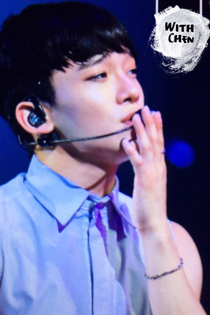 151017 광저우 콘서트 #종대 #CHEN 여러분 심장주의.. | 인스티즈