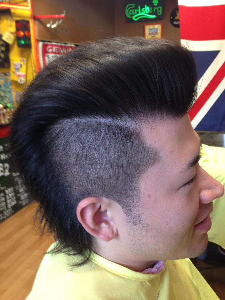 メンズヘアークラブb2 今日のヘアースタイルpart2 チームフロイトob社会人 サイドはツーブロックに薄めに刈り上げて 襟足は長めに軽く 途中遊んでみました 髪型自由な会社みたい O Http T Co W5qud8zqok メンズヘアークラブb2 今日のヘアースタイルpart2 チームフロイトob社会人 サイドはツーブロックに薄めに刈り上げて 襟足は長めに軽く 途中遊んでみました 髪型自由な会社みたい O Http T Co W5qud8zqok