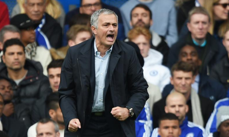 Chelsea regresa al triunfo: vence 2-0 a Aston Villa - CRh_bafWsAArgVq