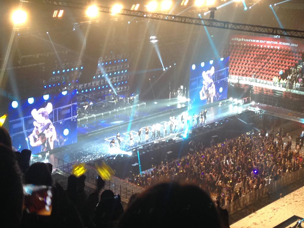 Embedded image permalink