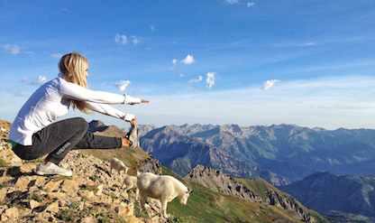 CFNorthLondon's tweet image. Tight thighs will not only limit your range but increase your fatigue during WODs and slow recovery #mobilityclass