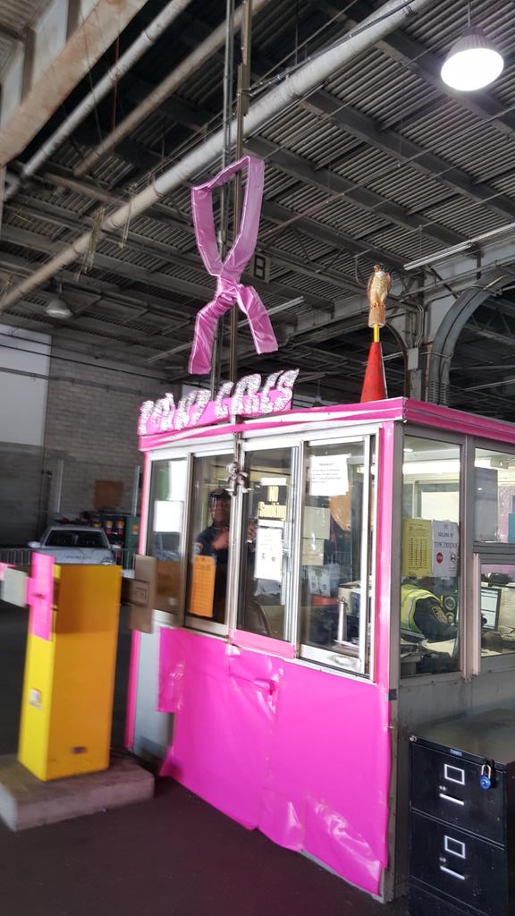 FranSoc's tweet image. I feel like I'm in a movie @NYPD takes registered car 4 @avon39walk. And this is where I end up. @ABC @BilldeBlasio