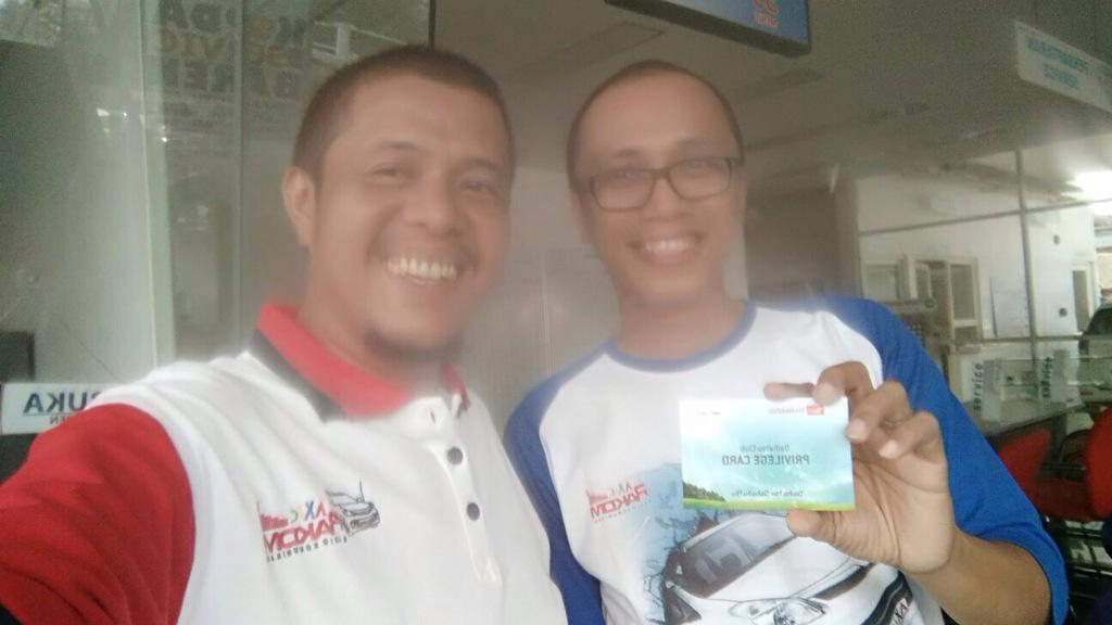 Pbagian kartu Privilege <a href="/DaihatsuInd/">Daihatsu Indonesia</a> ke member metropolis. <a href="/TunasGroup/">Tunas Group</a> <a href="/ToyotaID/">Toyota Indonesia</a> <a href="/idTunasDaihatsu/">Tunasdaihatsu</a> <a href="/Modifikasicom/">Modifikasi.com</a>
