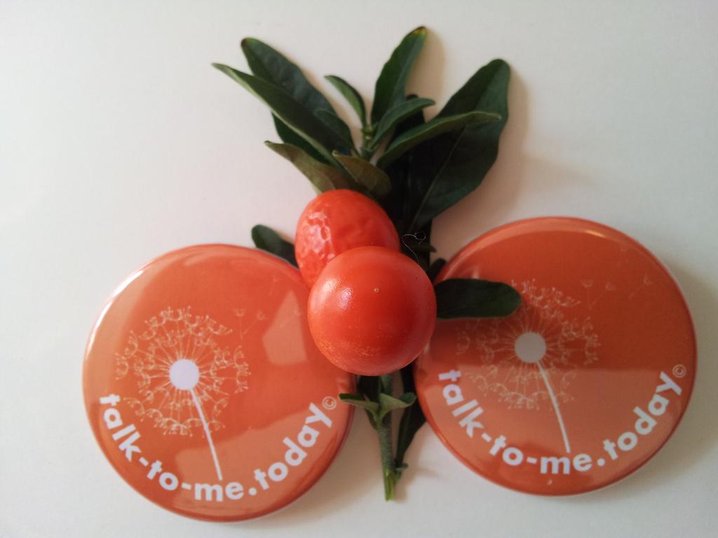 TalkToMeTday's tweet photo. Adults, give permission to Say "Hi" or open a conversation
Wear a https://t.co/CYY09LtMXT band/badge #TalkToMeToday 
https://t.co/xYAKR93yRE