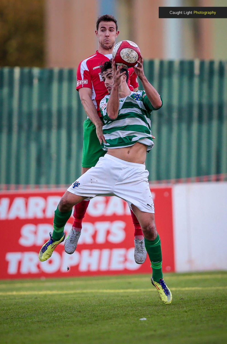 Now isn't that handball? LOL #RulesOfFootball @THERAILFC