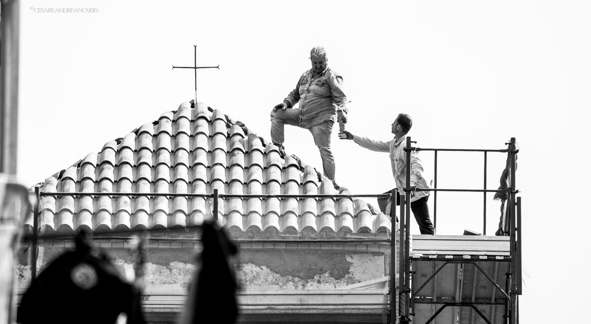 CesareAndreano's tweet photo. © sicurezza
*Operai a Buccino (SA).
Campania, Italia2015
*Workers in Buccino.
Campania, Italy2015
#ingirol #workers http://t.co/r7DdOds3AV