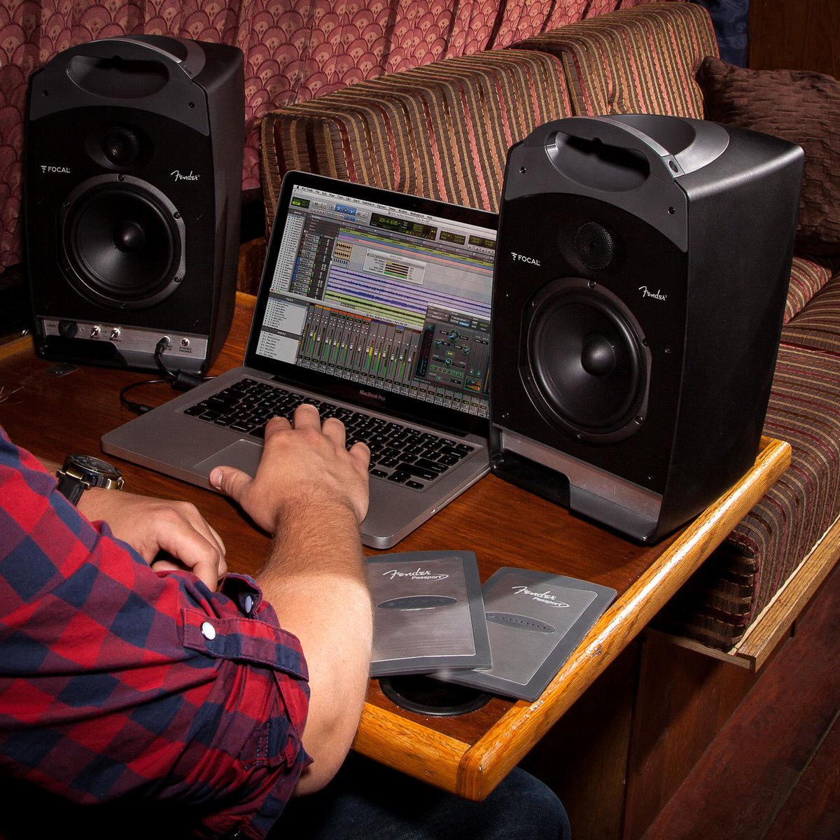 fender passport studio monitors