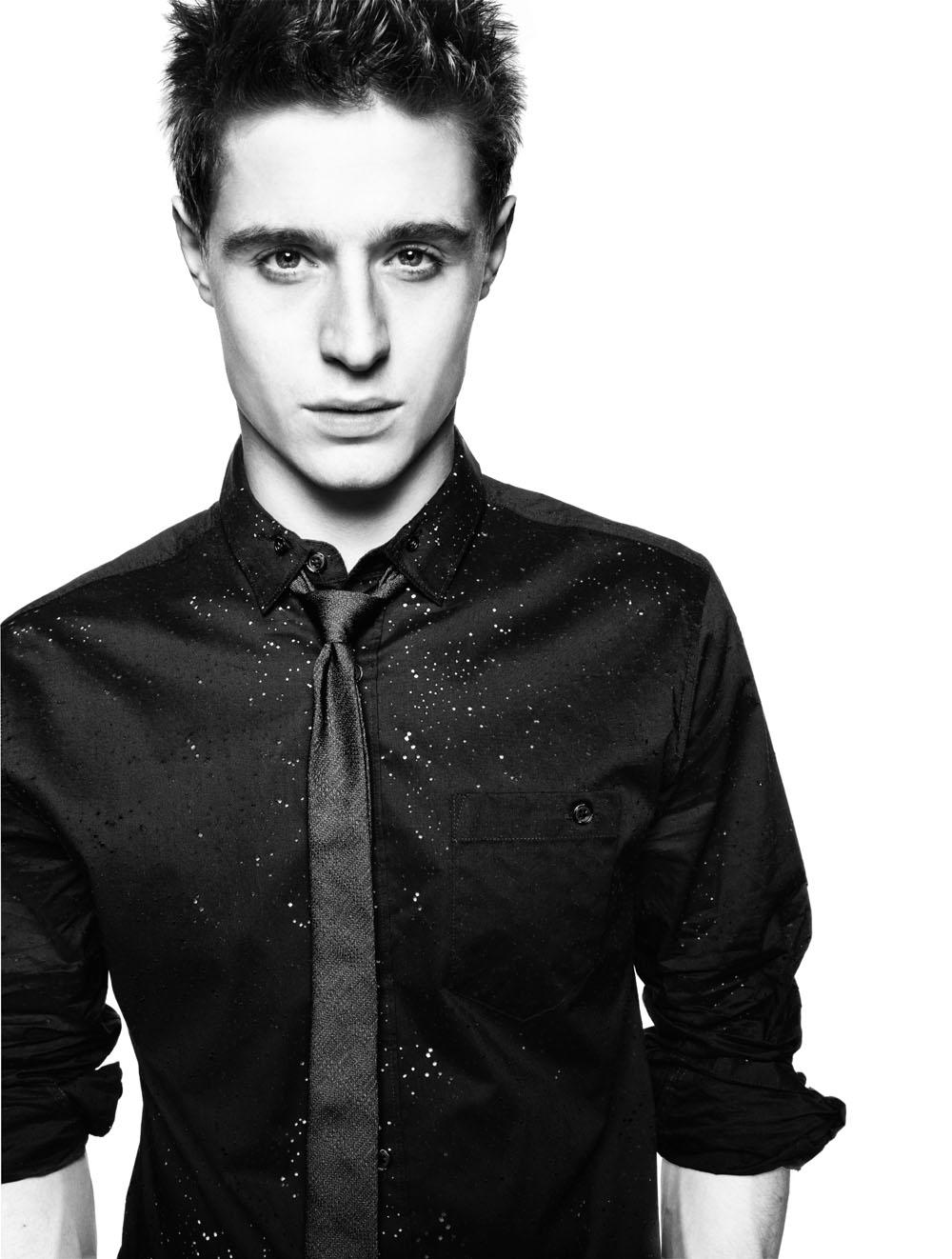 Happy 30th birthday, Max Irons. <3<3<3 