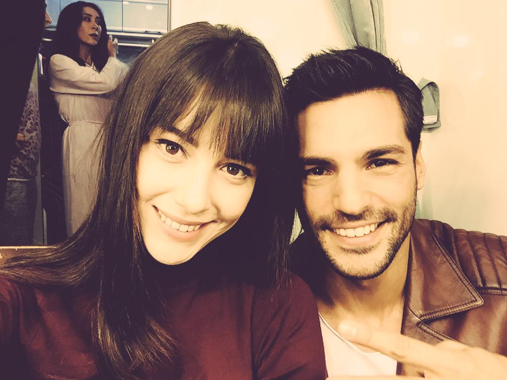 #rakipsekeğer yine de aşk kazanır ✌️🙆🙆