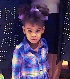 baddiefierce's tweet photo. como é / como eu vejo 
@Beyonce Favorite Female Artist - SOUL/R&amp;B #AMAs http://t.co/EQjcwtALQh