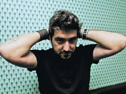 Eres la razón de no estar con nadie mas.♡ orozauiana por siempre y para siempre