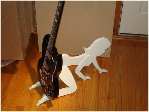 DirtyzWord's tweet image. I need this guitar stand... I&apos;ll take the guitar too... #DirtyProblems