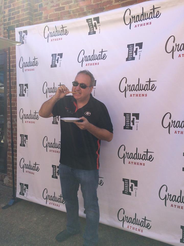 GraduateAthens's tweet image. This guy said "Best food ever" ...Only at the #GraduateTailgate #Foundry