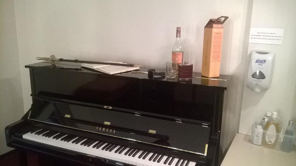 JeffMattsey's tweet photo. Preparing for HD music rehearsal. http://t.co/Z7bczVUSlJ