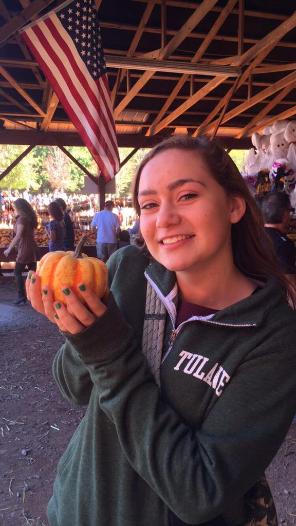 NateLax99's tweet photo. Reasons why I love fall http://t.co/eFTWX8vDjz