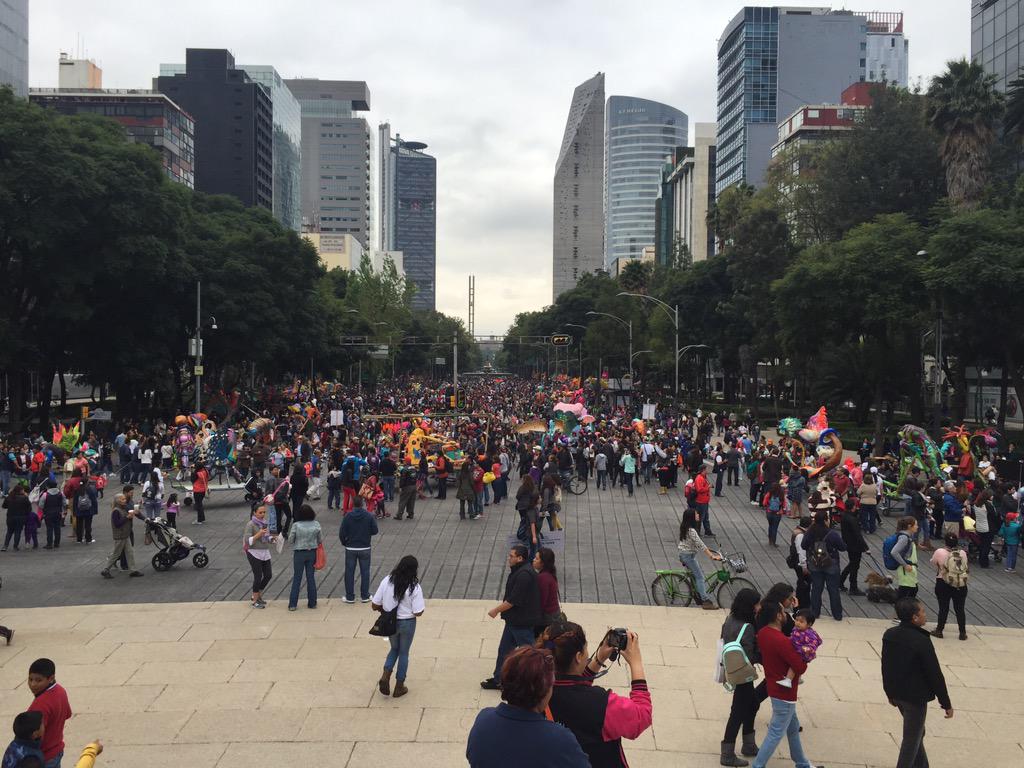 El Desfile de Alebrijes en imágenes - CRioXxhUAAAYetD
