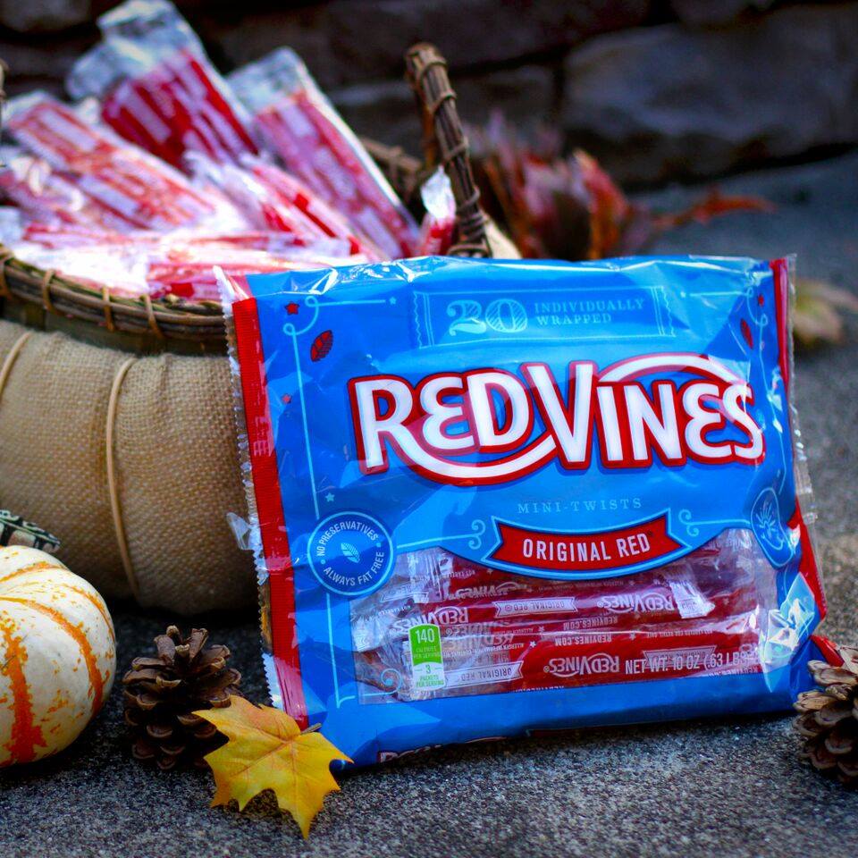 InfluensterCB's tweet photo. What candy are you handing out this year? We're giving out #RedVineStraws... Trick-or-treaters love them! http://t.co/sS6dnNubVH