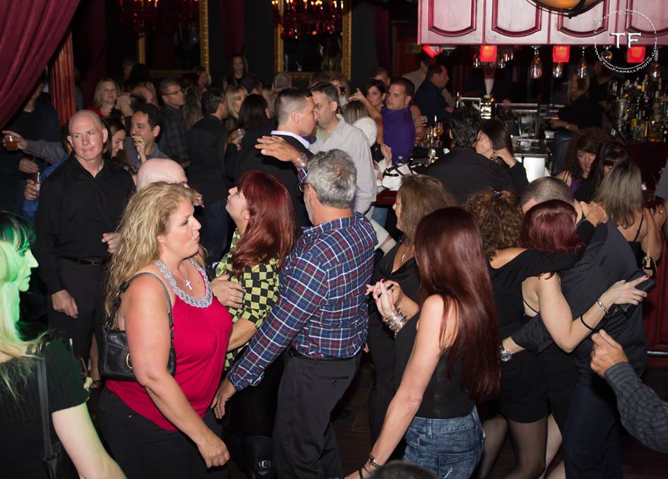 Alex Garcia on Twitter: "TONIGHT - ALEX GARCIA LIVE from THE ...