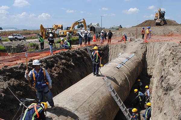 Concluye Conagua mantenimiento al Cutzamala - CRjD1ptU8AAk7Qv