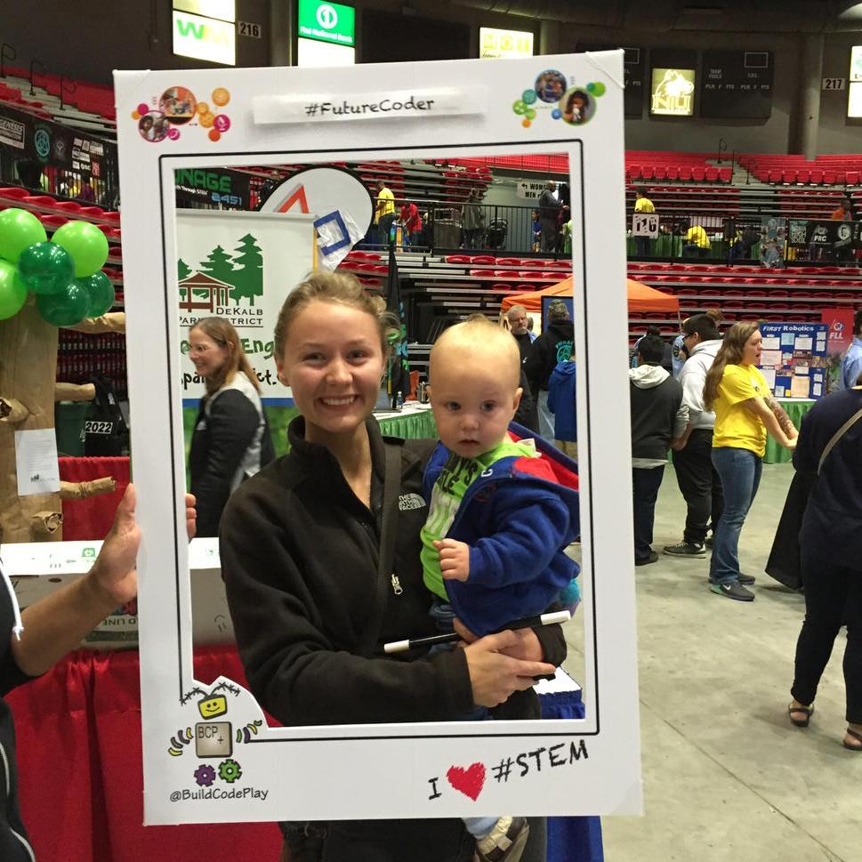buildcodeplay's tweet image. A #FutureCoder -- start them young 😀 #STEMfest2015