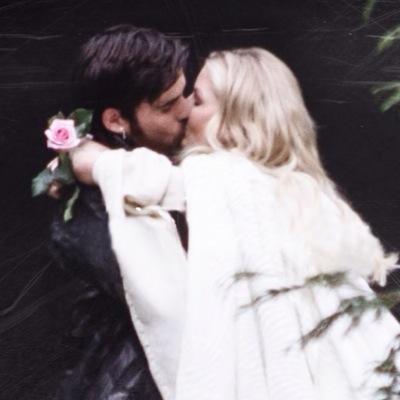 ATEMSKILLIAN's tweet image. TOMORROW !!! 
😍😍😍😭❤
#CaptainSwan