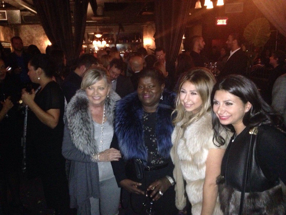 MaisonElama's tweet photo. Honored to have spent the evening with such impressive women & dressing @PKSubban1 mother & sister Natasha #launch76 http://t.co/VBtg7Lp1tj