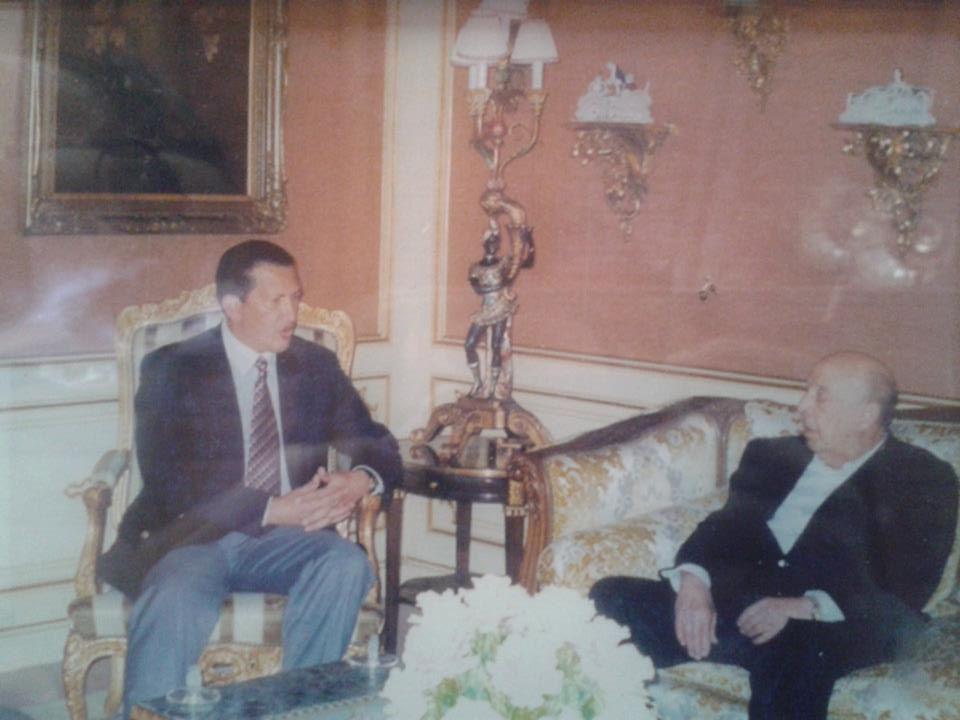 Marcos Perez Jimenez V Twitter Candidato A La Presidencia Hugo Chavez Visita A Marcos Perez Jimenez En Espana En Busca De Apoyo Politico 1998 Http T Co 1qsyqe033d