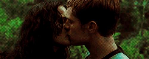 Rtorfavthg's tweet photo. RT for Everlark
FAV for Galeniss http://t.co/ip58xNWAr9