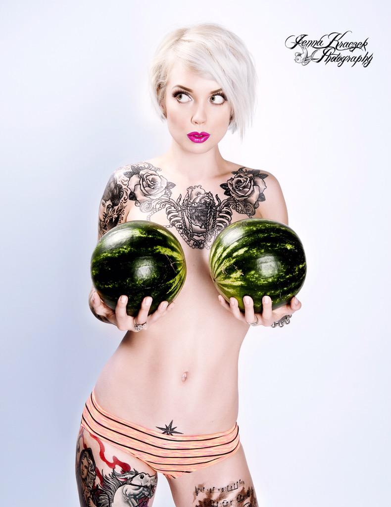 jennaphotog's tweet image. Melons anyone? One of my fav shots I took of @internetsara for #skinandinkmagazine - cover and spread out now!!