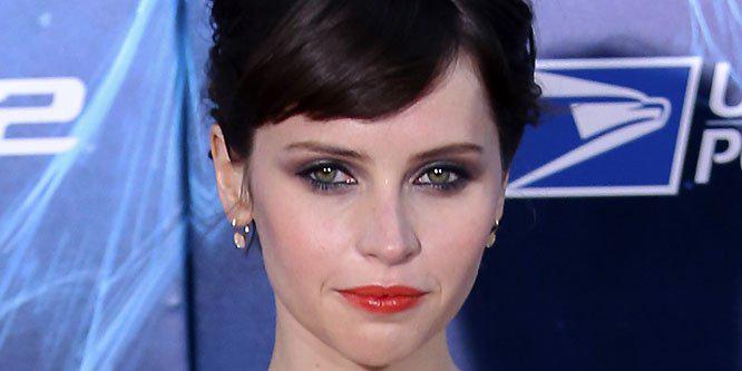 .Felicity Jones turns 32 today. Happy Birthday! 