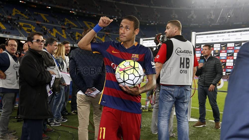 FCBarcelona_es's tweet photo. Repasa las mejores fotografías del partido contra el Rayo http://t.co/ERTXf3WsOE #FCBlive #FCBRayo http://t.co/11sSIeDgWi