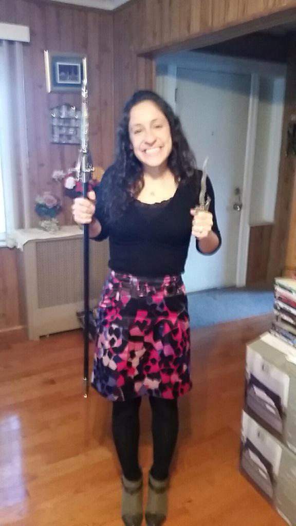 Daria1921's tweet photo. Day 25 - Wine tasting, good food, good friends, and Kristen double fisting! #100happydays http://t.co/TpRq2W0aZn