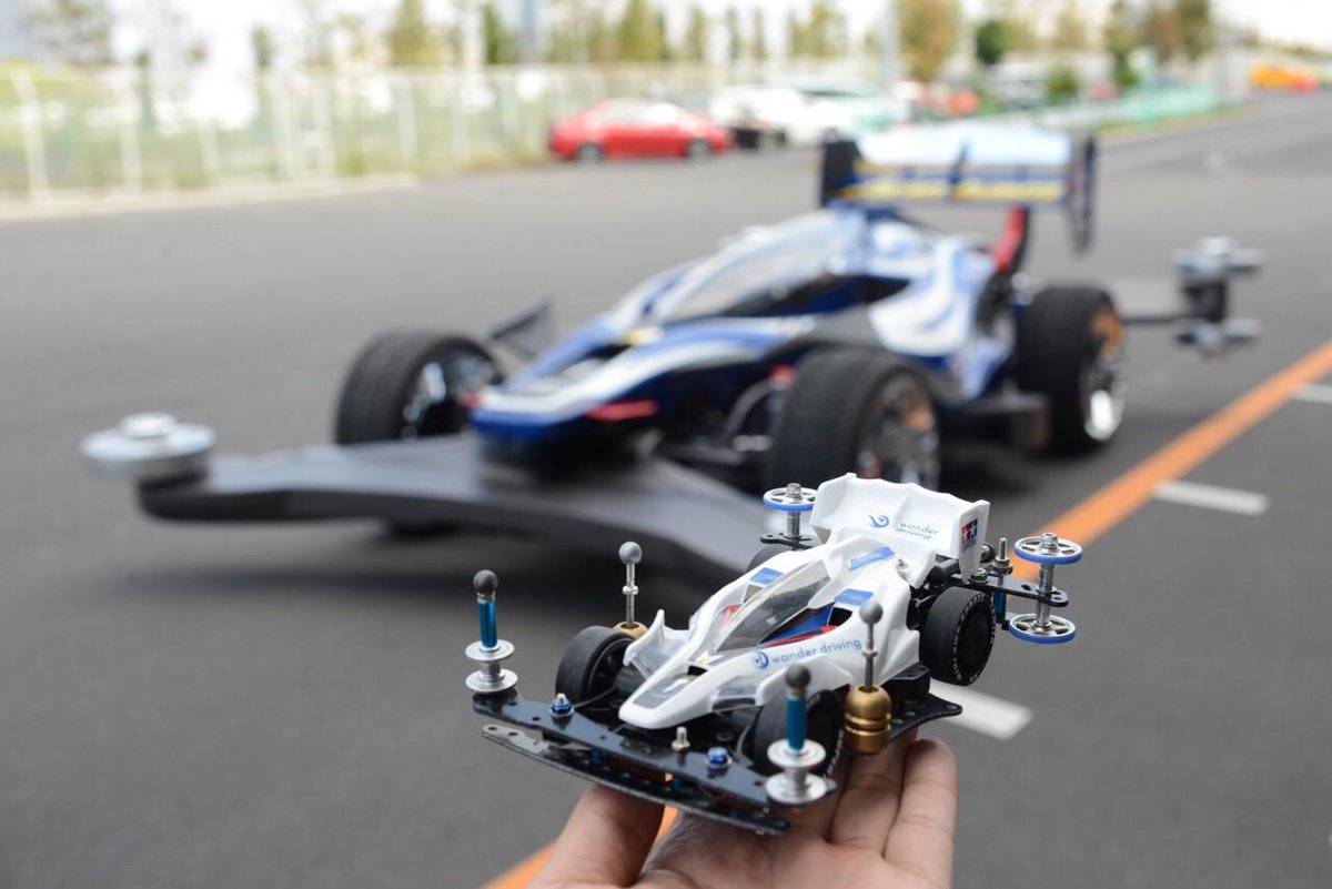 1/1 実物大ミニ四駆 エアロアバンテお披露目！ Togetter [トゥギャッター]