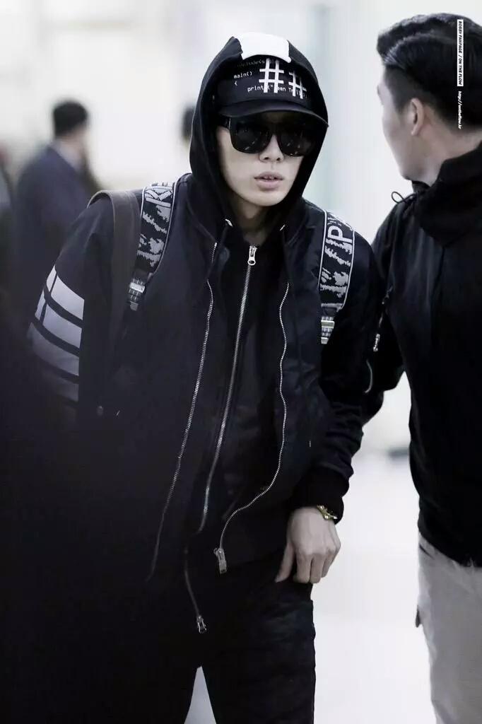 Airport Fashion Airport Fashion By Bobby Ikon Http T Co Txbu4mk10j Twitter