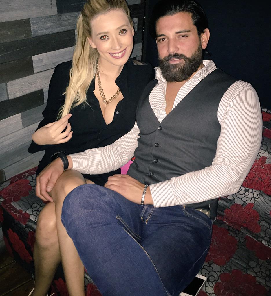 <a href="/barezzito_pol/">Barezzito Polanco</a> <a href="/Barezzito_DF/">Barezzito</a> <a href="/j_guts/">j guts</a> #noches #Love