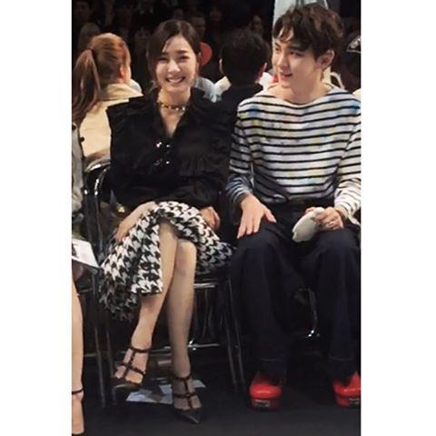 [PIC][18-10-2015]Tiffany tham dự "HERA SEOUL FASHION WEEK S/S 2016 'PUSH BUTTON'" vào trưa nay - Page 2 CRksuCTUsAAORXp