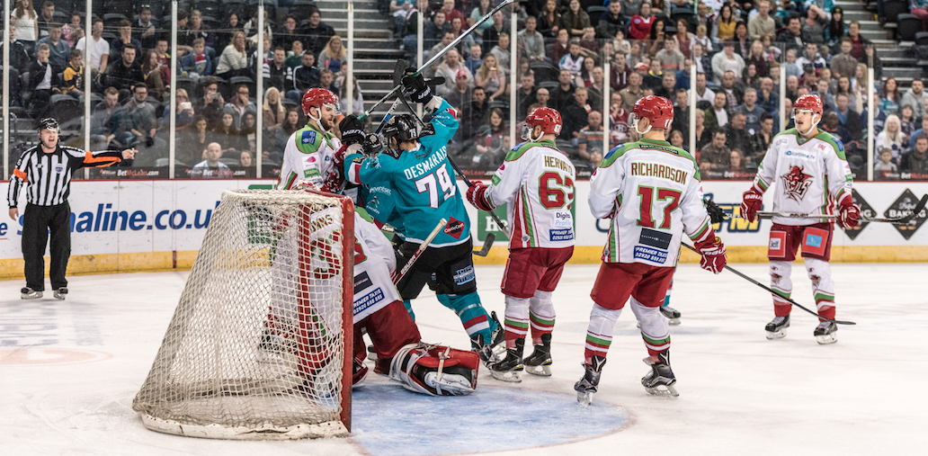 Dropped gloves, disallowed goals and defeat to Cardiff in Belfast for <a href="/BelfastGiants/">Belfast Giants</a> belfastlive.co.uk/sport/dropped-…