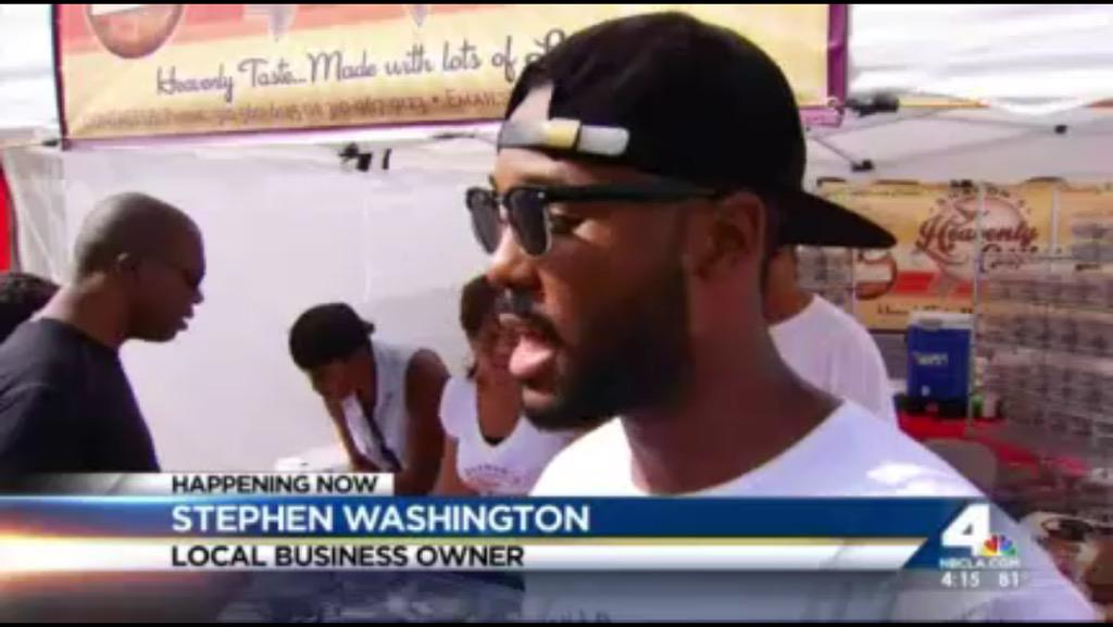 CrusteesEatery's tweet photo. NBC4LA interviews Steven Washington of #SharonsHeavenlyCobblers @ #TasteOfSoulLA #tos #tos15 http://t.co/EEGWHqEr3e http://t.co/U8UkLLCD2y