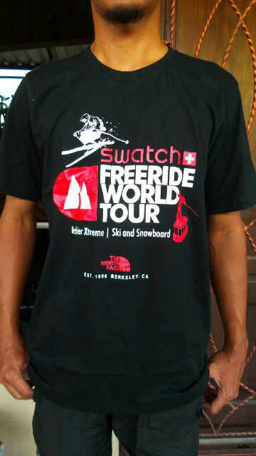 yhogyla's tweet photo. TNF made in elsavador built up size M dan L. Order? 5A08E3A0/wa: 082213311449 http://t.co/9wYSc5udys