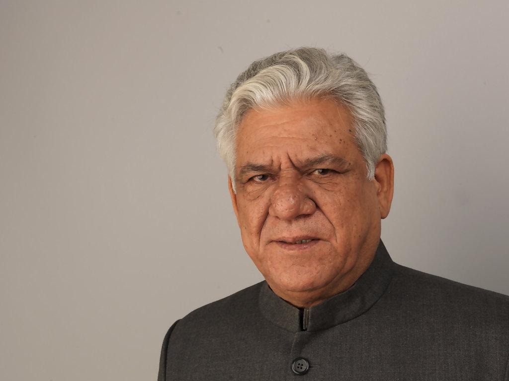  wishes Happy Birthday to Om Puri. Have a great year sir. 