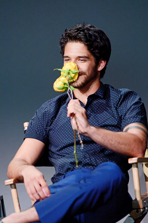 Blessing your tl with the awesome tyler posey :) happy birthday my sunshine 