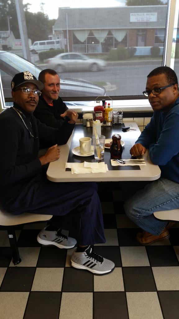 GrampaReuben's tweet photo. @DLM_Inc D . Mathis, GrampaReuben, &amp; J. Hall S.F.U. @WaffleHouse Chilling Over Business http://t.co/Owtf0pSBAY