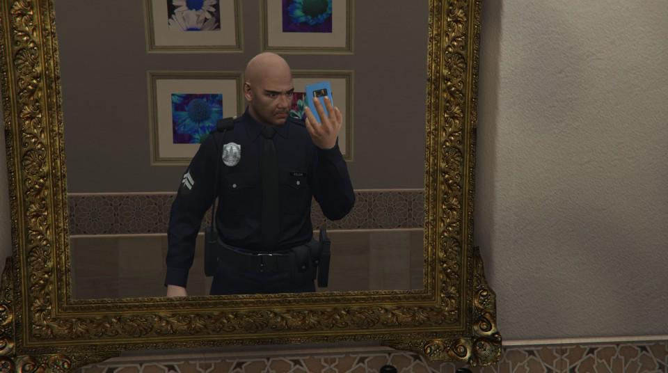 lspdlucas's tweet image. If you want to be in the @LSPD_GTA then you have to know how to dress smart #uniformonpoint