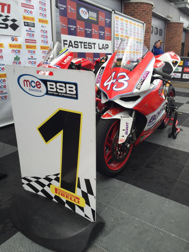 Ducati UK Racing tweet media