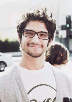 Happy 24th Birthday to my favorite wolf Tyler Posey!!! lurv u     