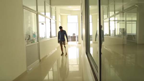 KneeRemotion's tweet photo. Watch how @d_rev_org's ReMotion Knee is helping amputees in underserved areas:http://t.co/jUHthUdpr0  #impactdesign http://t.co/BuA8RBuLrZ