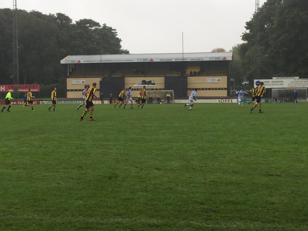 CVV_Germanicus's tweet photo. Germanicus 2 speelt in de stadsderby gelijk tegen Raptim 2 3-3 http://t.co/gCAllgOvUP
