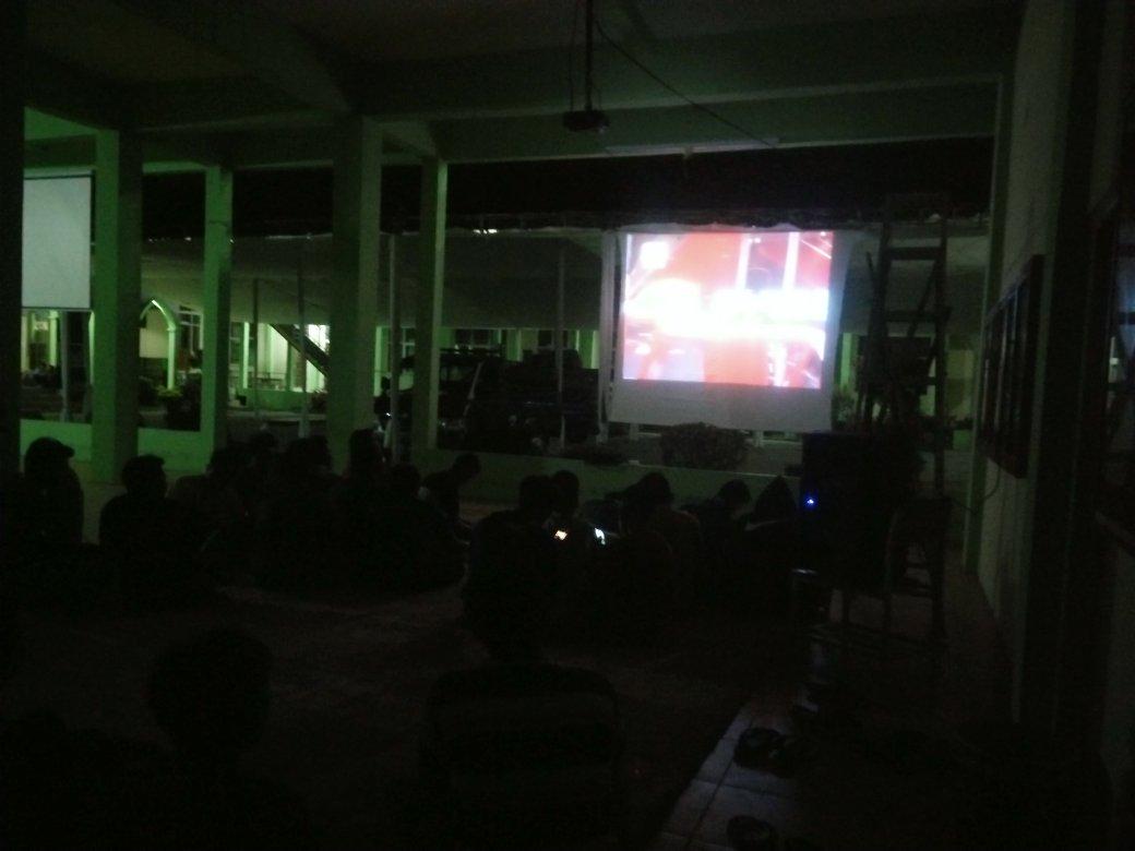 bobotoh sekolah tinggi analis bakti asih bandung nonton bareng